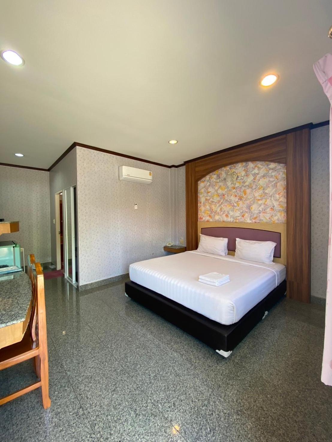 Soda Resort Kamphaeng Phet Ngoại thất bức ảnh