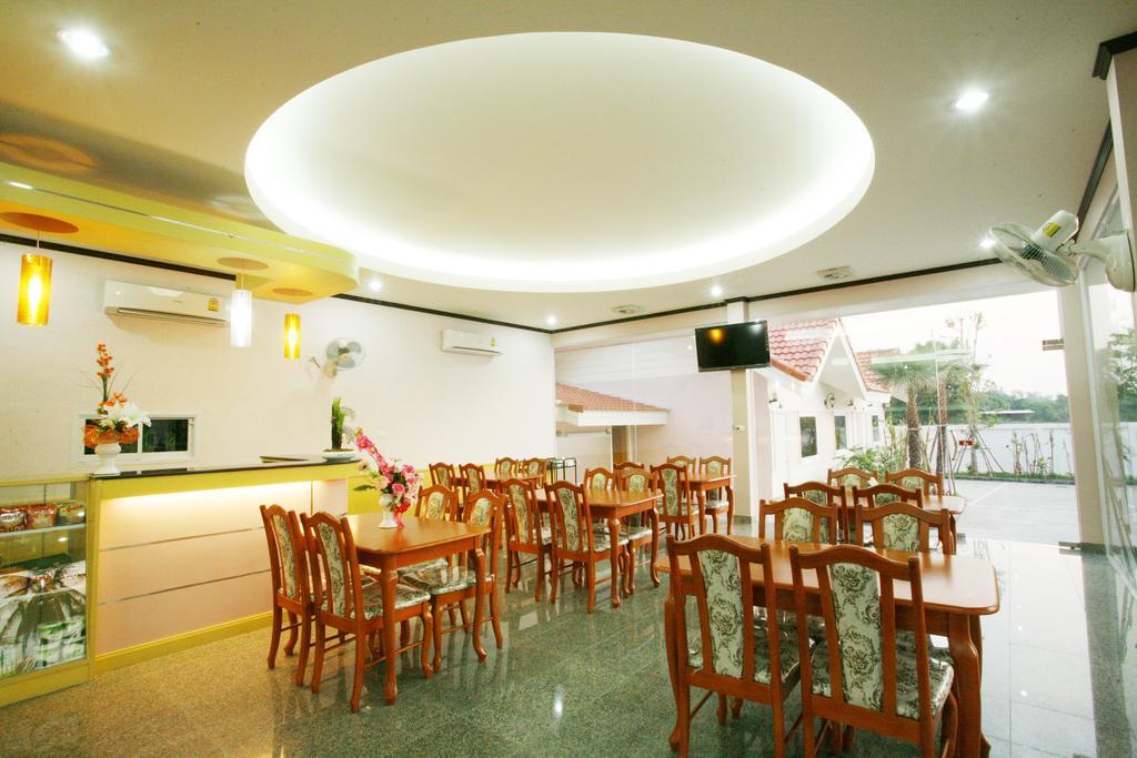 Soda Resort Kamphaeng Phet Ngoại thất bức ảnh