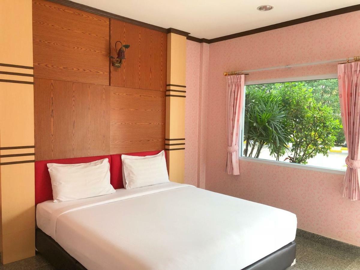 Soda Resort Kamphaeng Phet Ngoại thất bức ảnh